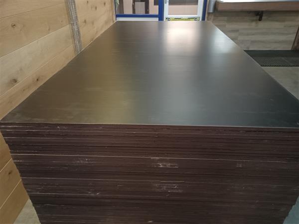 Grote foto 18 mm betonplex 11 laags populier 125x250cm doe het zelf en verbouw hout en planken