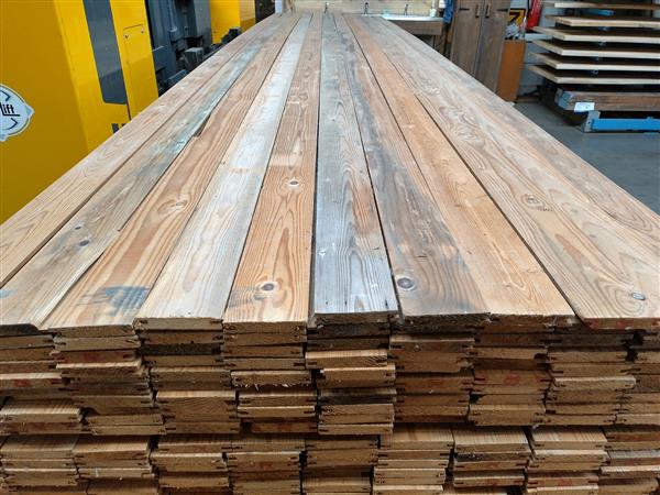 Grote foto 16x92mm vuren plafon delen 545cm 120472 doe het zelf en verbouw hout en planken