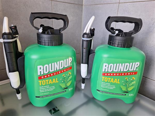 Grote foto roundup onkruidverdelger tuin en terras overige tuin en terras