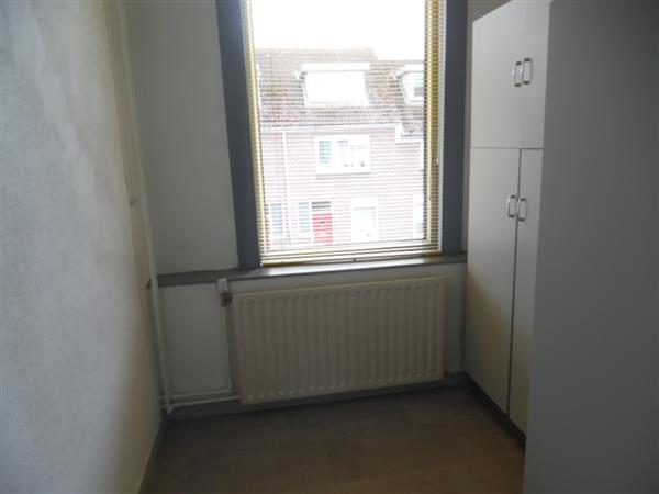 Grote foto te huur. huizen en kamers appartementen en flats