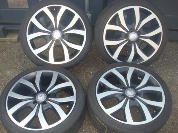 Grote foto 18 inch origineel mercedes a klasse b klasse cla auto onderdelen banden en velgen