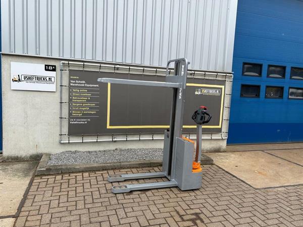 Grote foto vs 22878 elektrische compacte stapelaar still ecv10 doe het zelf en verbouw hefwerktuigen