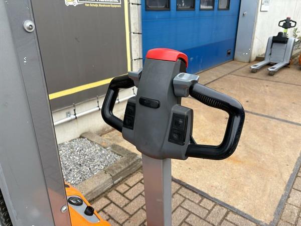 Grote foto vs 22878 elektrische compacte stapelaar still ecv10 doe het zelf en verbouw hefwerktuigen