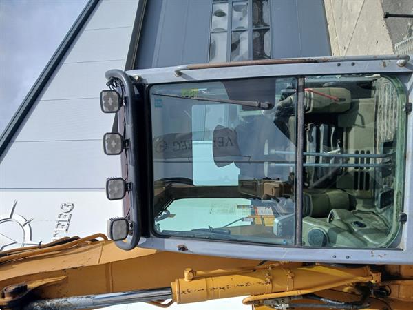 Grote foto kato midi kraan 8.5 ton met kantelstuk op de bak doe het zelf en verbouw kranen en graafmachines