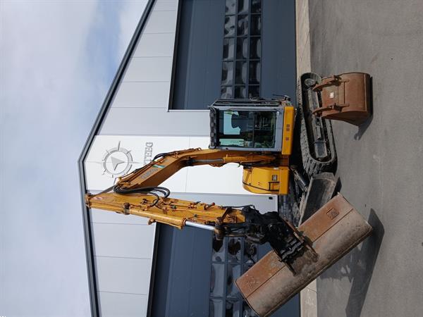 Grote foto kato midi kraan 8.5 ton met kantelstuk op de bak doe het zelf en verbouw kranen en graafmachines