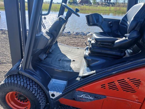 Grote foto linde h20d evo all terrain agrarisch heftrucks