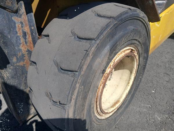 Grote foto yale 2.5ton deisel triplo rotator agrarisch heftrucks