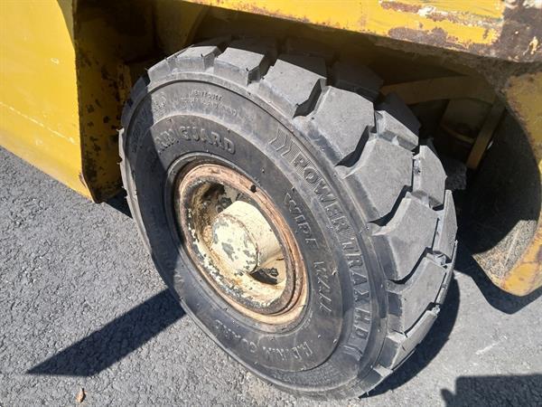Grote foto yale 2.5ton deisel triplo rotator agrarisch heftrucks