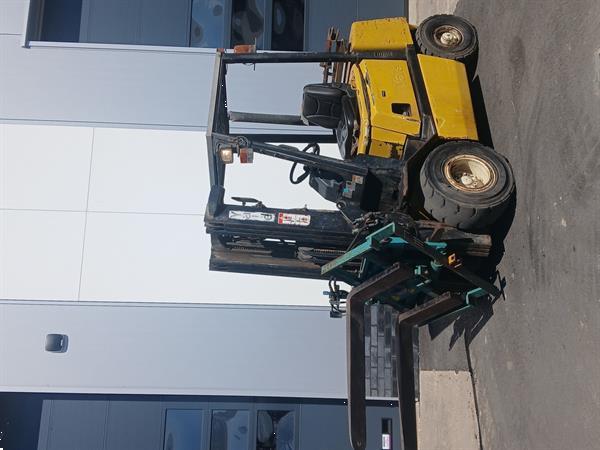 Grote foto yale 2.5ton deisel triplo rotator agrarisch heftrucks