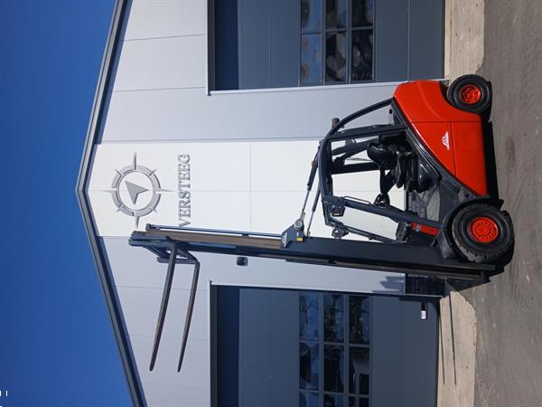 Grote foto linde h30d met freelift en sideshift. agrarisch heftrucks