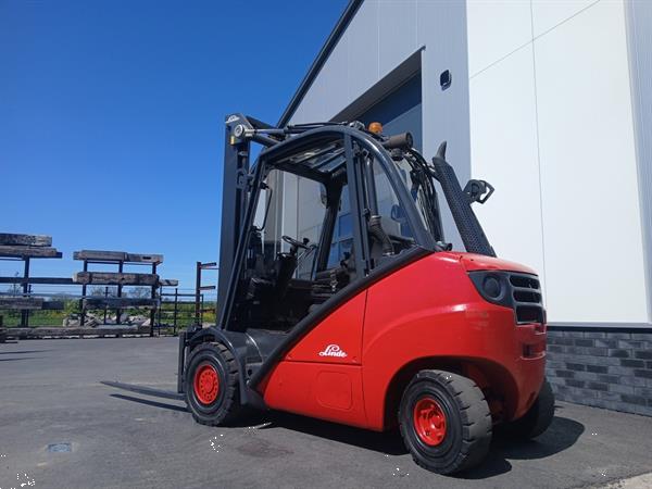 Grote foto linde h30d met freelift en sideshift. agrarisch heftrucks