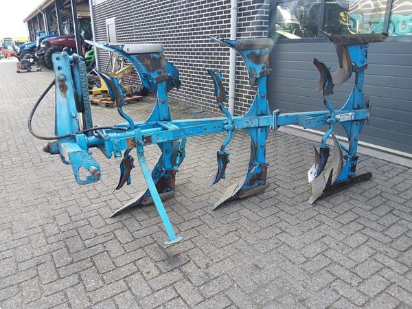 Grote foto lemken opal 90 3 schaar ploeg agrarisch ploegen
