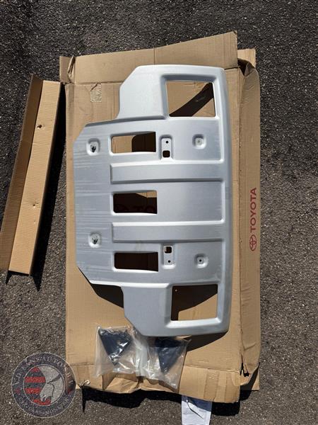 Grote foto toyota fj cruiser trd skid plate pt 212 35071 auto onderdelen overige auto onderdelen