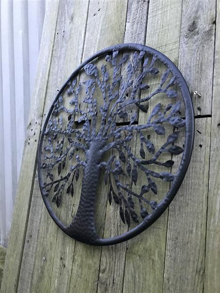 Grote foto wandornament levensboom met vogels erin mat zwart tuin en terras tuindecoratie