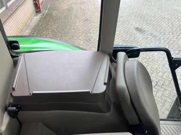 Grote foto john deere 6120m 782072 agrarisch tractoren