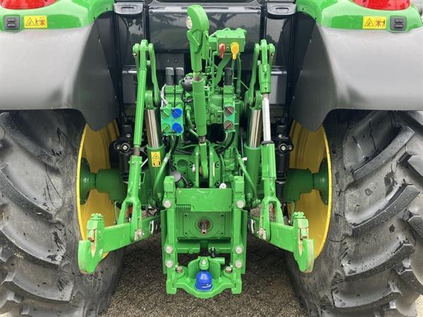 Grote foto john deere 6120m 782072 agrarisch tractoren