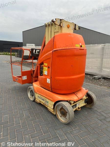 Grote foto jlg toucan 10e masthoogwerker verticale mast hoogwerker doe het zelf en verbouw hoogwerkers