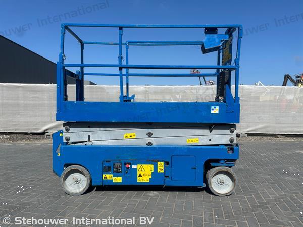 Grote foto genie gs2032 hoogwerker schaarhoogwerker gs 2032 doe het zelf en verbouw hoogwerkers