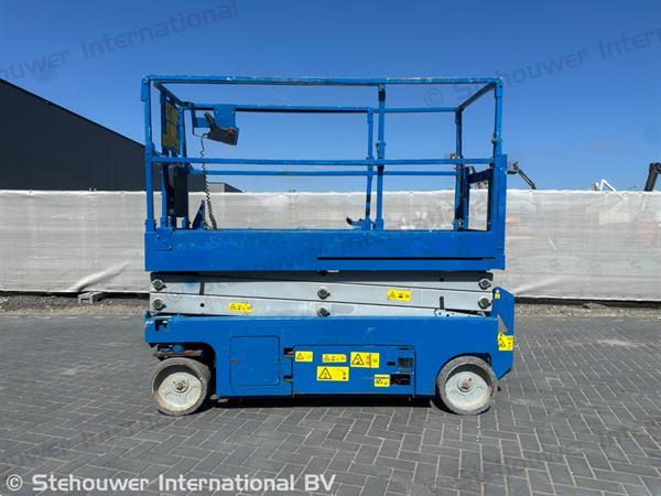 Grote foto genie gs2032 hoogwerker schaarhoogwerker gs 2032 doe het zelf en verbouw hoogwerkers