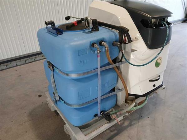 Grote foto heatweed heetwaterunit tuin en terras hogendrukreinigers