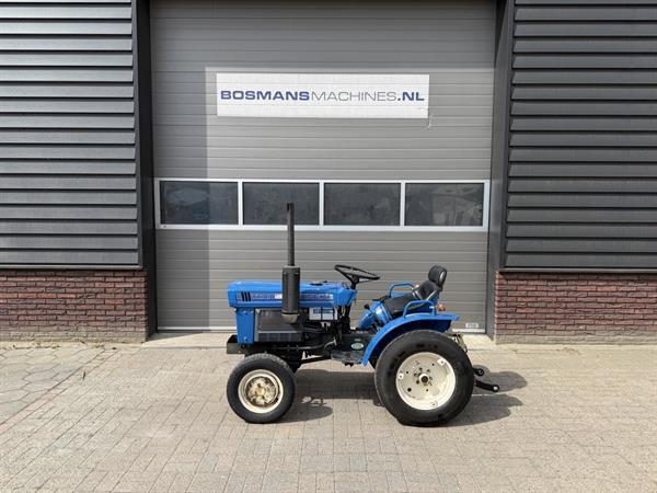 Grote foto iseki tx1410 4wd minitractor op gazonbanden agrarisch tractoren