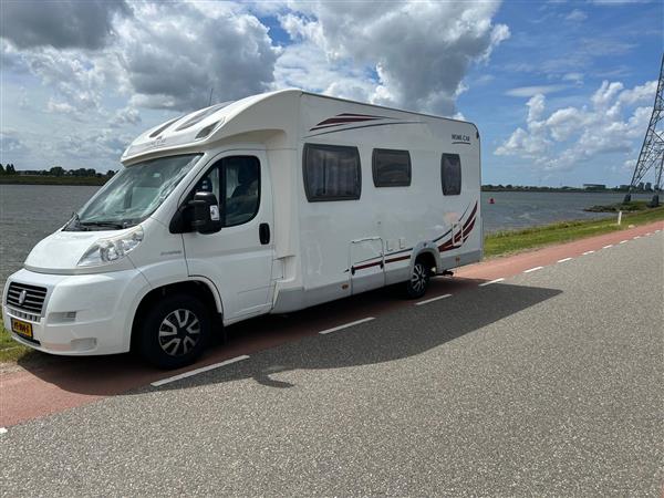 Grote foto camper chateau caravans en kamperen campers
