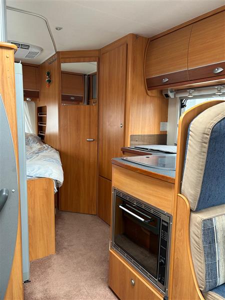 Grote foto camper chateau caravans en kamperen campers