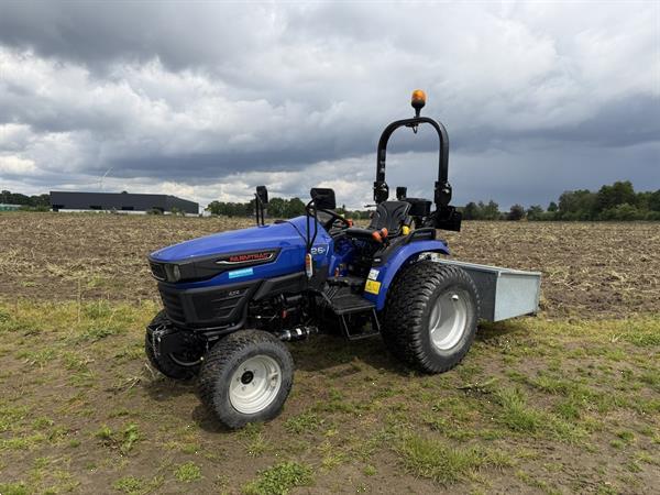 Grote foto farmtrac ft26 hst minitractor demo 2026 38 uur incl grondbak agrarisch tractoren