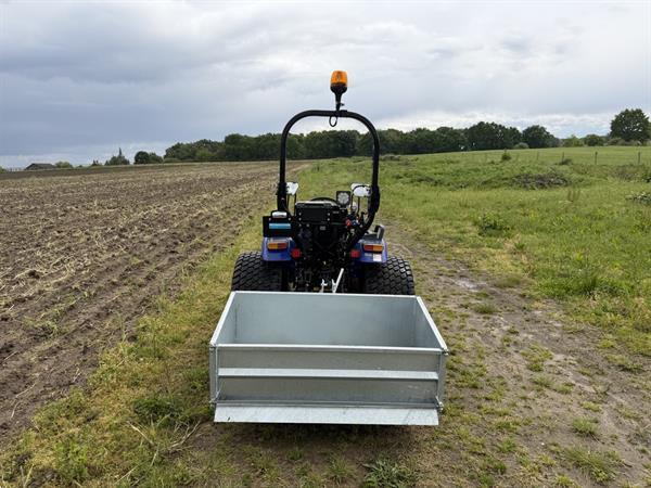 Grote foto farmtrac ft26 hst minitractor demo 2026 38 uur incl grondbak agrarisch tractoren