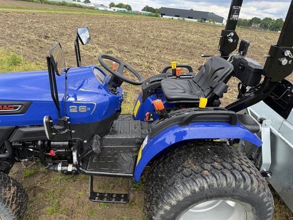 Grote foto farmtrac ft26 hst minitractor demo 2026 38 uur incl grondbak agrarisch tractoren