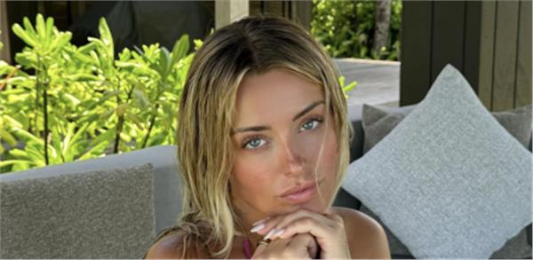 Grote foto volwassen vrouw erotiek escort service