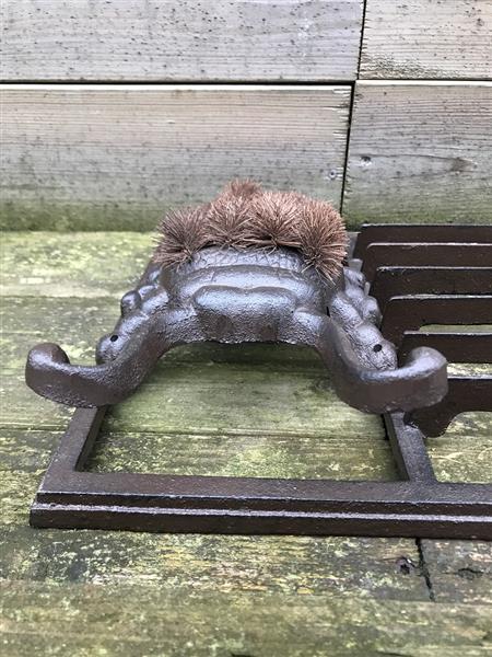 Grote foto leuke deurmat robuust en tweedelig waaronder een kever tor bruin tuin en terras overige tuin en terras