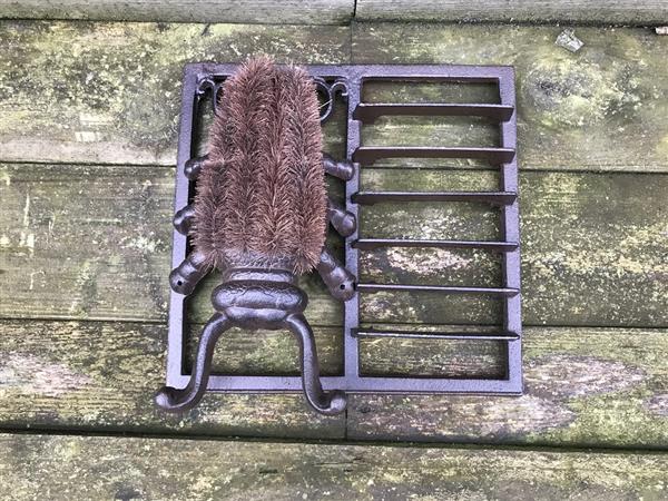 Grote foto leuke deurmat robuust en tweedelig waaronder een kever tor bruin tuin en terras overige tuin en terras
