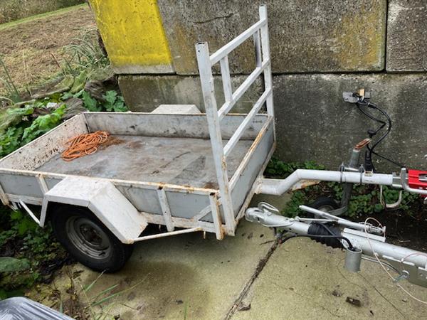 Grote foto aanhangwagen auto diversen aanhangers
