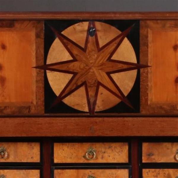 Grote foto hollands bureau ingelegd met sterren ca 1700 een fabuleuze blikvanger no.822411 antiek en kunst overige in antiek gebruiksvoorwerpen