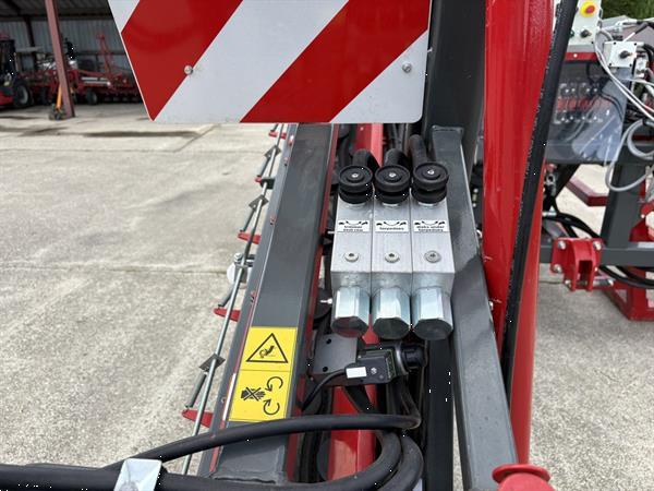 Grote foto van houcke venkelrooier klembandrooier agrarisch oogstmachines
