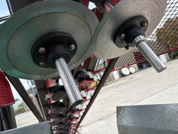 Grote foto van houcke venkelrooier klembandrooier agrarisch oogstmachines