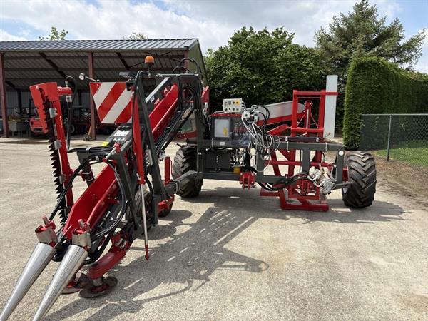 Grote foto van houcke venkelrooier klembandrooier agrarisch oogstmachines