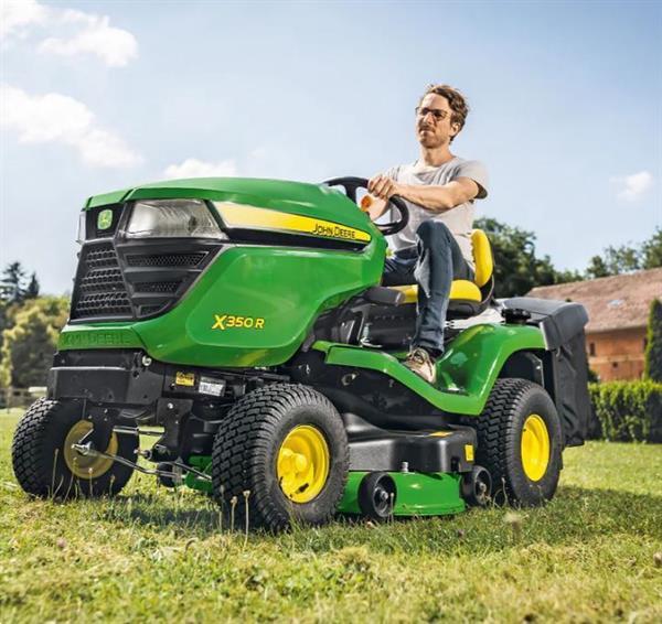 Grote foto john deere x350r 781579 tuin en terras zitmaaiers