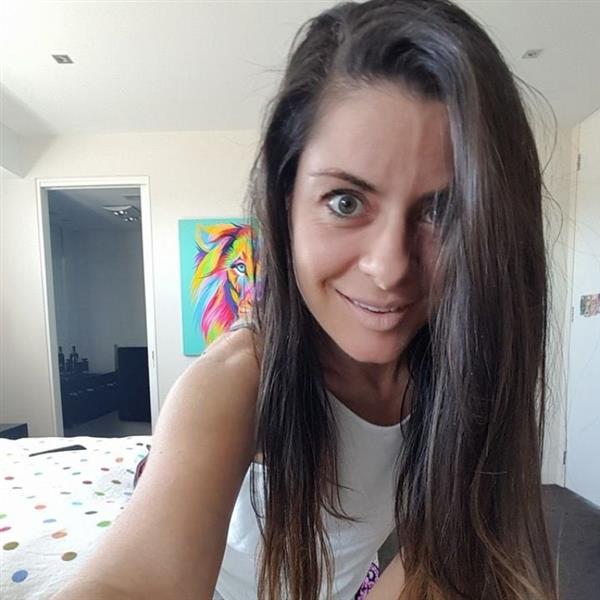 Grote foto ik zoek die lieve maar ook tikkie stoere man contacten en berichten vrouw zoekt man