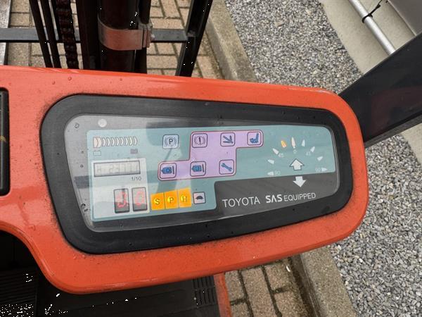 Grote foto vs 22886 elektrische heftruck toyota 7fbest15 agrarisch heftrucks