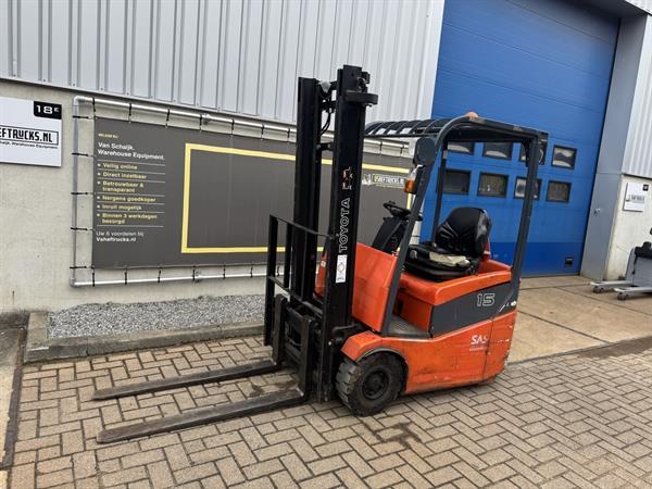 Grote foto vs 22886 elektrische heftruck toyota 7fbest15 agrarisch heftrucks