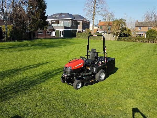 Grote foto shibaura sx26g tuin en terras zitmaaiers