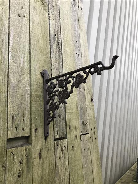 Grote foto wandhaak met rozen gietijzer sierlijke wand decoratie huis en inrichting woningdecoratie