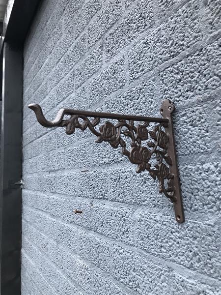 Grote foto wandhaak met rozen gietijzer sierlijke wand decoratie huis en inrichting woningdecoratie