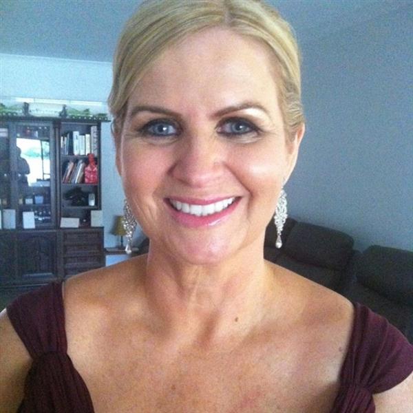 Grote foto eerlijkheid duurt het langste toch contacten en berichten vrouw zoekt man