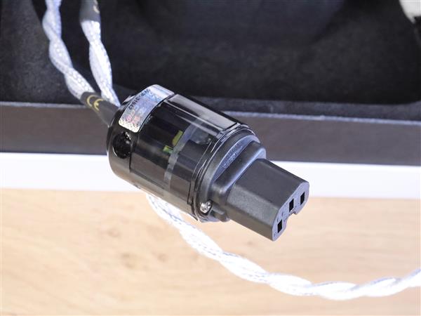 Grote foto crystal cable art series monet high end audio power cable 1 0 metre new 30 off audio tv en foto onderdelen en accessoires
