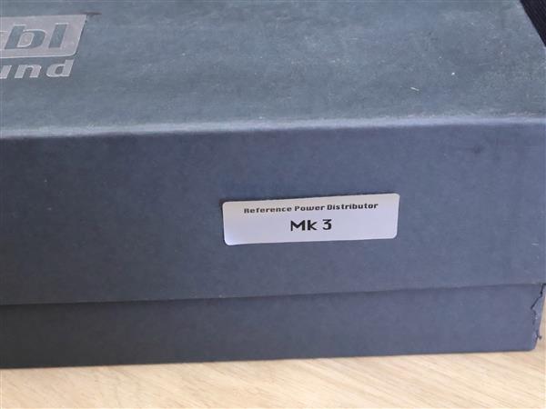 Grote foto kbl sound reference power distributor rpd 6 mk3 high end audio power distributor audio tv en foto onderdelen en accessoires