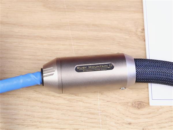 Grote foto siltech ruby mountain ii g7 royal signature high end audio power cable 1 0 metre audio tv en foto onderdelen en accessoires