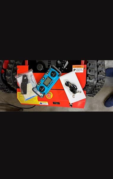 Grote foto rc benzine grasmaaier tuin en terras maairobots